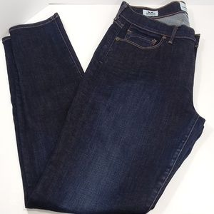 Lucky Brand Sophia skinny 8/28